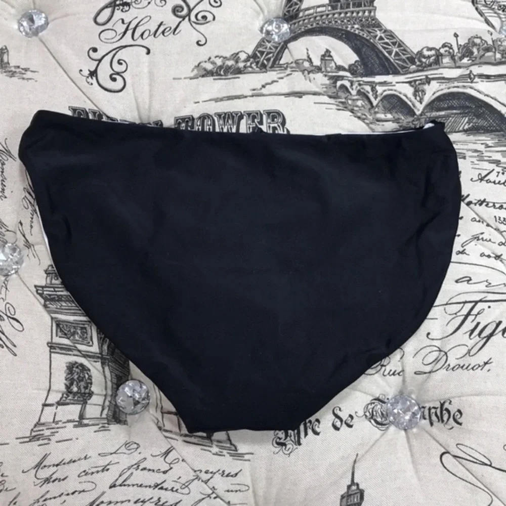 Snapper Rock Reversible Bikini Bottom - Picture 5 of 6